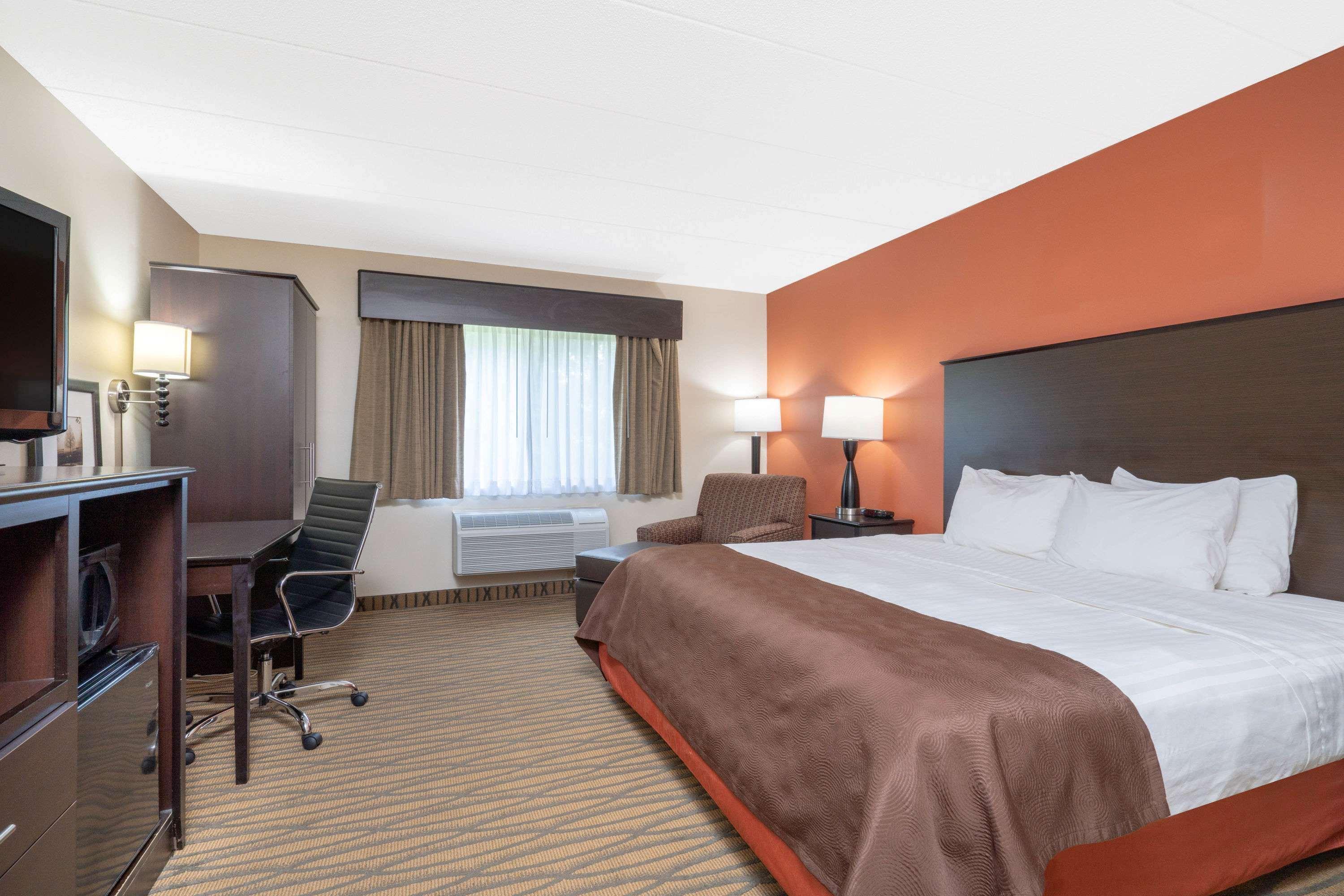 Americinn By Wyndham Rogers Exteriér fotografie