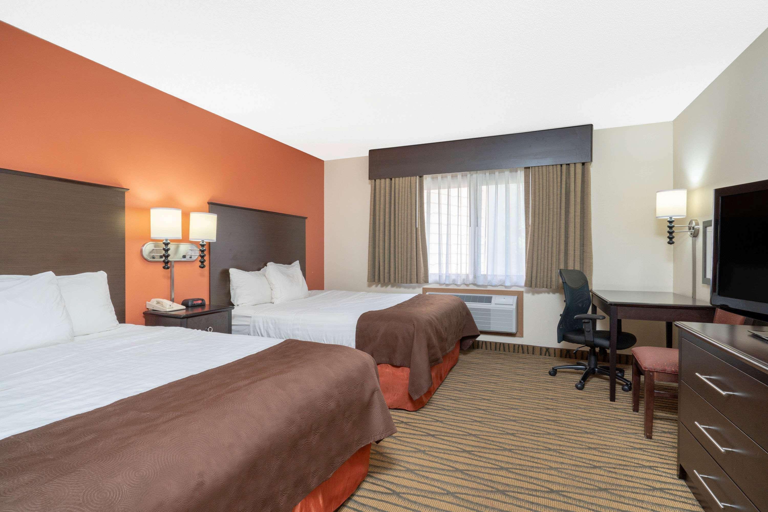 Americinn By Wyndham Rogers Exteriér fotografie